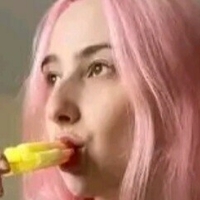 Adelaide saywell Naakt