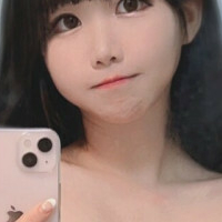 Adilyn Naakt