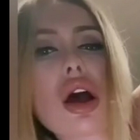 Adriana Kuduz Naakt