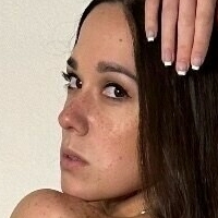 Alana Araya Naakt