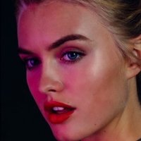 Alberte Valentine Naakt
