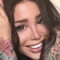 Alex Mucci Naakt