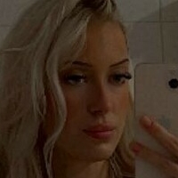 aliiceof Naakt