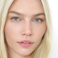 Aline Weber Naakt