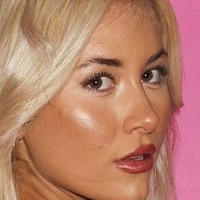 Amber Woods Naakt