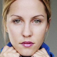Anna Breuer Naakt