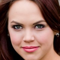 April Hannah Naakt