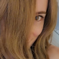 April Layne Naakt