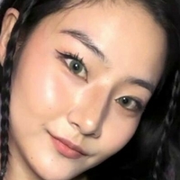 Arine Kim Naakt