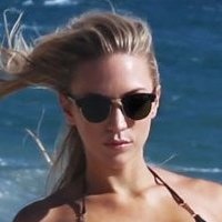 Ava Lange Naakt