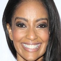 Azie Tesfai Naakt