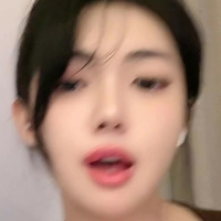Bany_04112 Naakt
