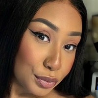 Barista Simone Naakt