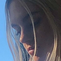 Bellashhh Naakt