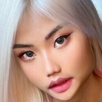 blondasian Naakt