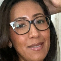 brattyang3l Naakt