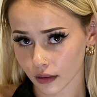 Briannabum Naakt