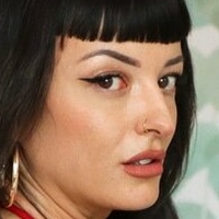 Charlie Valentine Naakt