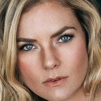 Cindy Busby Naakt