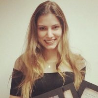 Clara G. Naakt