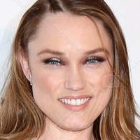 Clare Grant Naakt