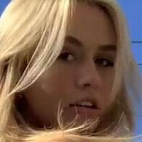 Corrin Schneider Naakt