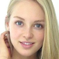 Daphne de Baat Naakt