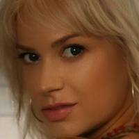 Darci Carlson Naakt