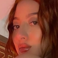 Devil Khloe Naakt