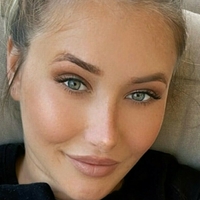 elevatedbabes Naakt