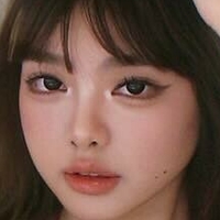 elina.xuanxuan Naakt