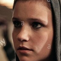 Eliza Rycembel Naakt