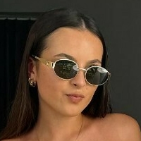 Ella Midgley @ellamiidgley Naakt