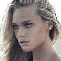 Ellie Ottaway Naakt