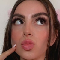 Ema Lee Naakt
