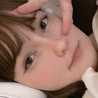 emidoll Naakt