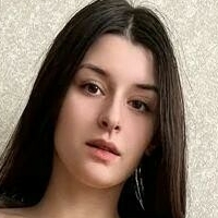 Emily Petitegrl Naakt