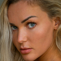 Emily Shedler Naakt
