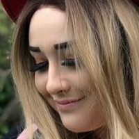 Emma Naakt