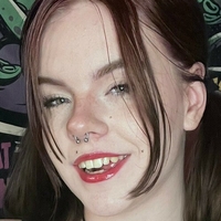 freesyrin Naakt