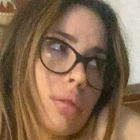 Giuno Naakt