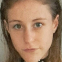 Hannah Klein Naakt