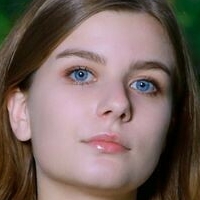 Helana Naakt