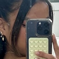 heyitsnamii Naakt