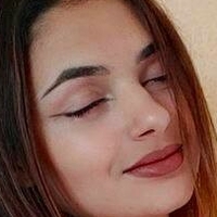 jaynique Naakt