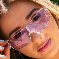 Jessica Macrina Naakt