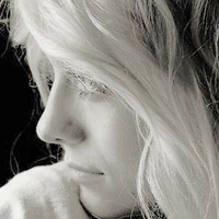 Jezz Von Sperling Naakt