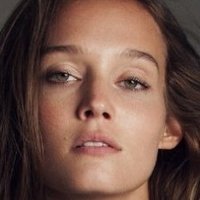Johanna Szikszai Naakt