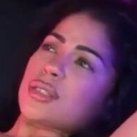 Kanary Naakt