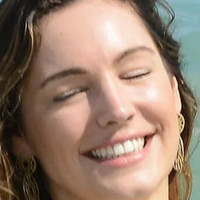 Kelly Brook Bikini Naakt
